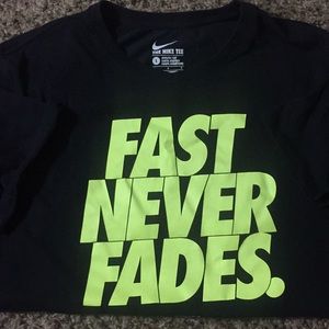 Nike t shirt